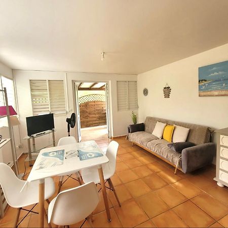 Appartement Le Jacquier à Goyave Extérieur photo